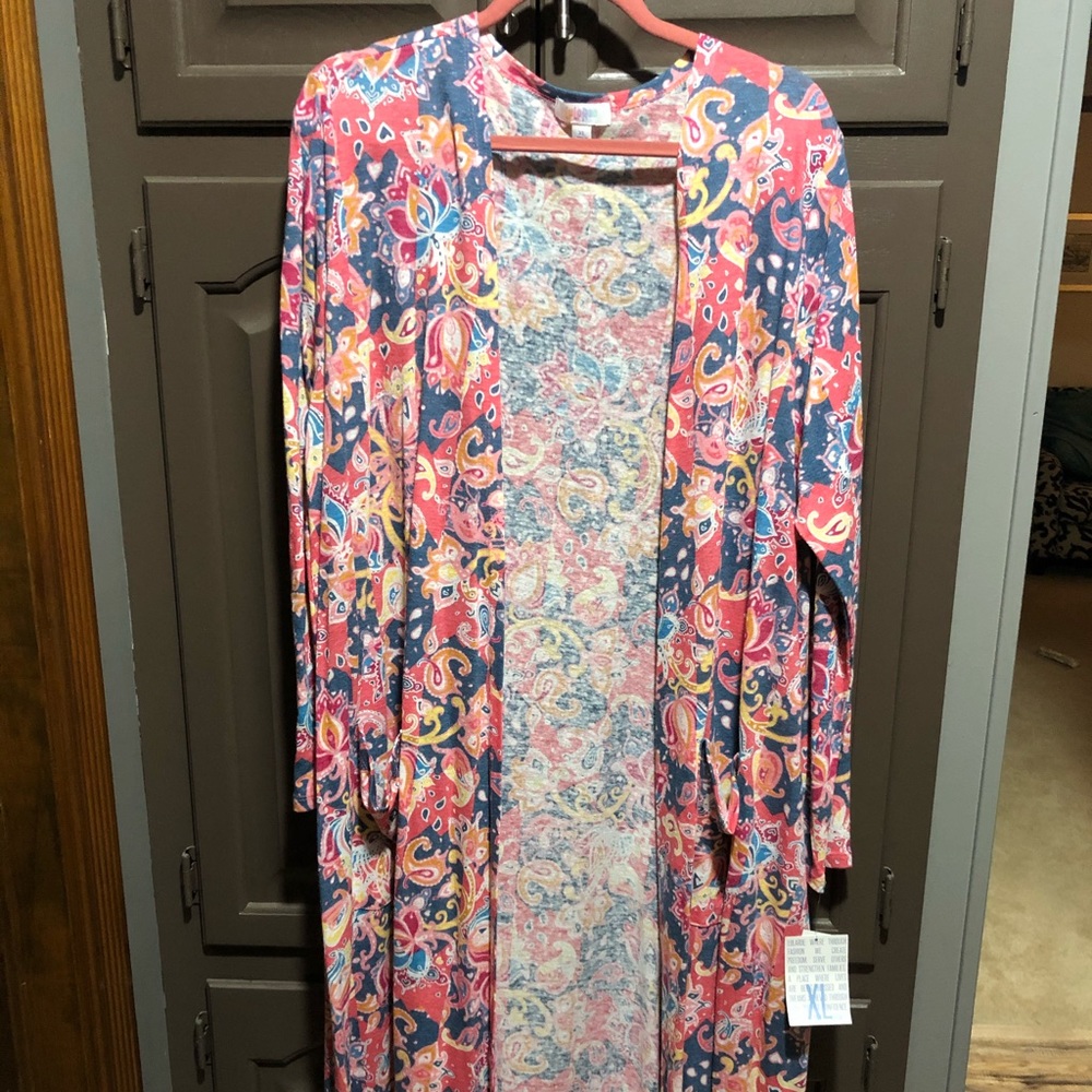 XL LuLaRoe Sarah new with tags.